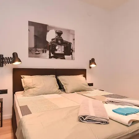 Apartment Dream - The Photo Studio