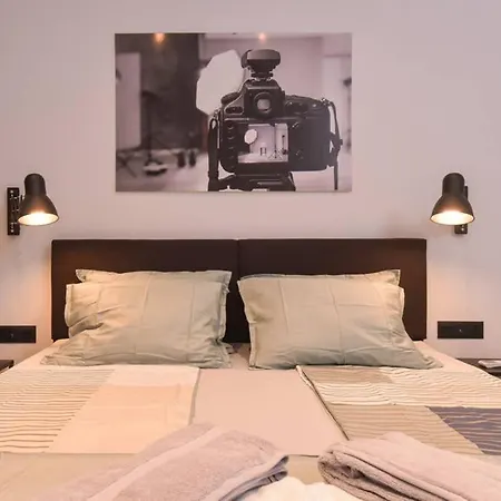 Apartment Dream - The Photo Studio *